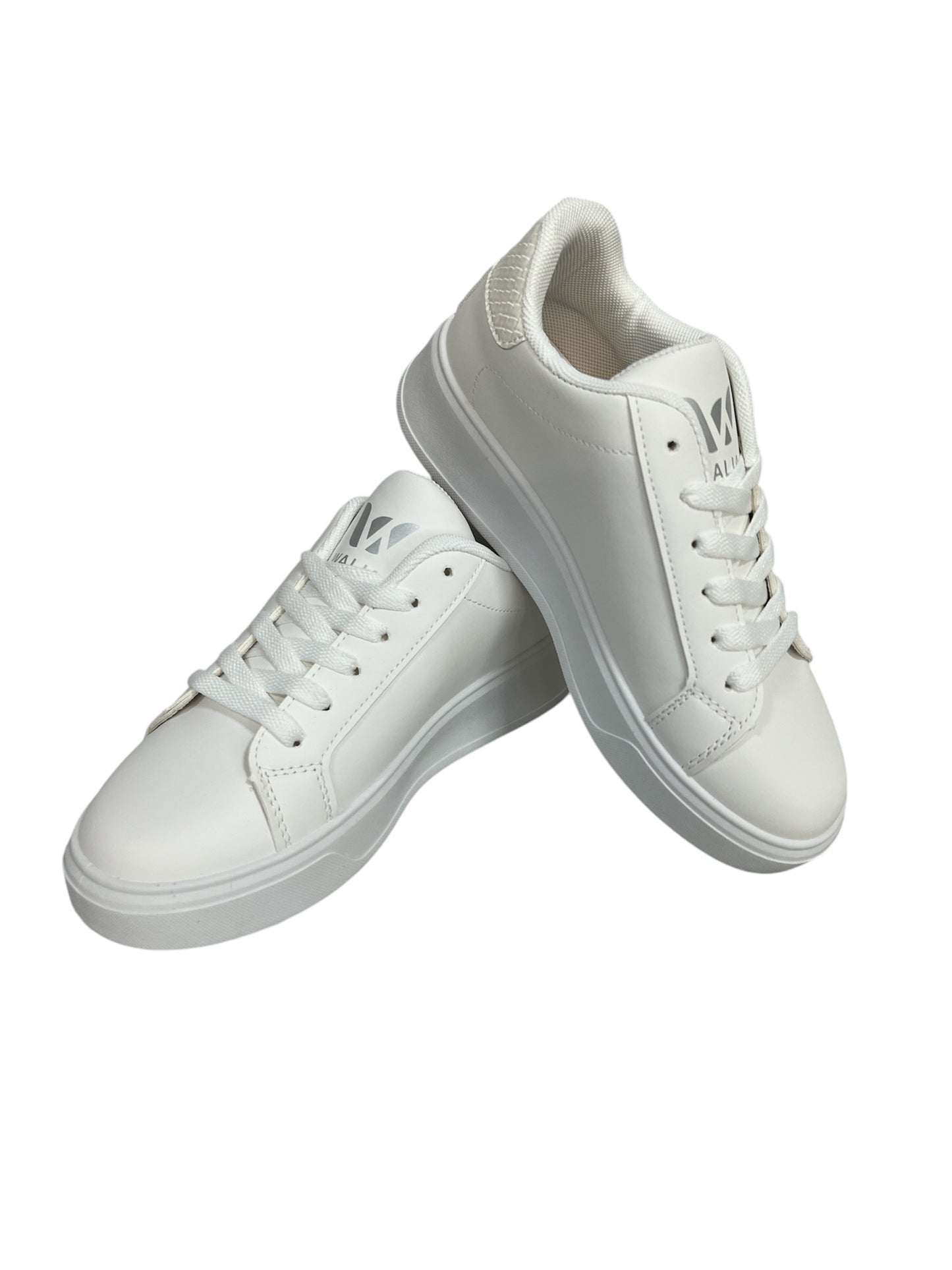 Walia Classic White Sneakers, Low-Top Lace-Up, Platform Sole, Casual Athletic Fashion