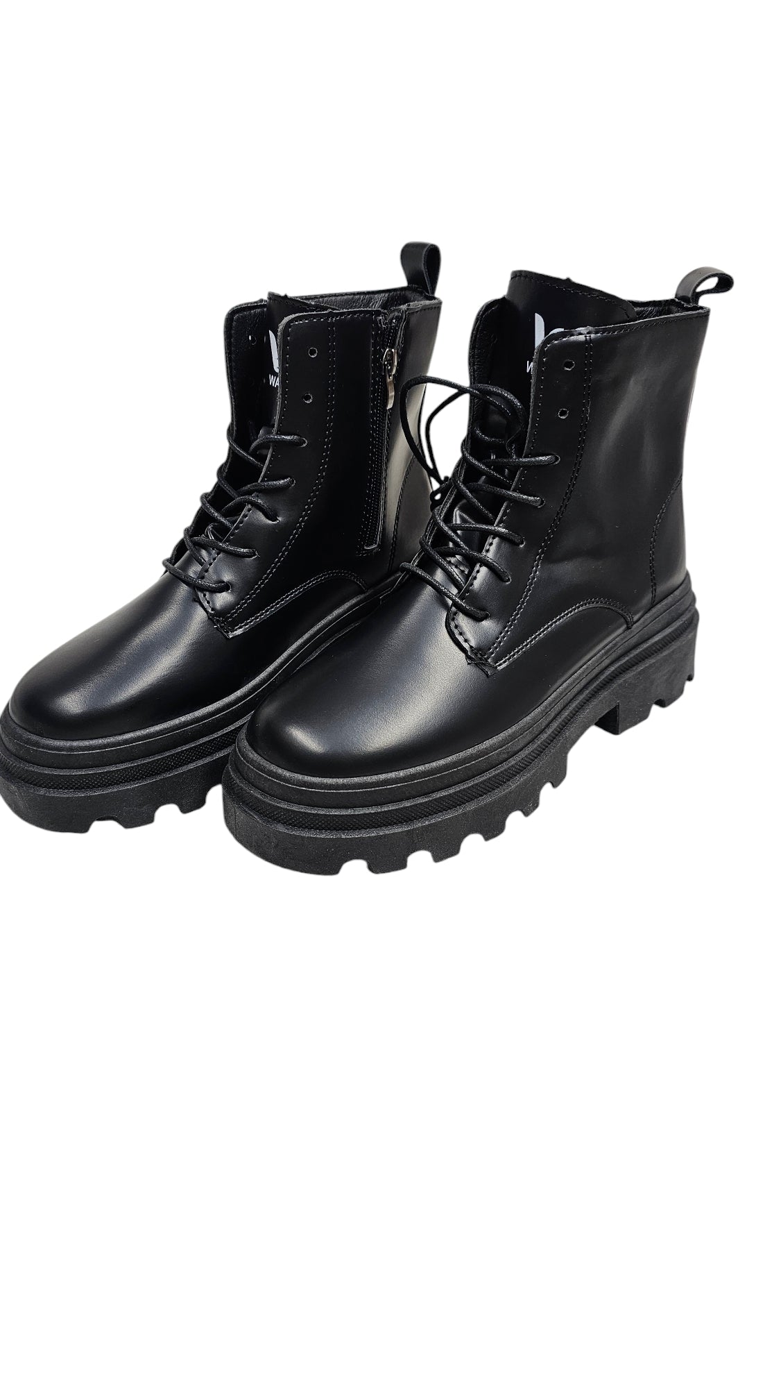Walia Black Combat Boots for Women, Platform Lug Sole, Lace-up Military Style Ankle Boots
